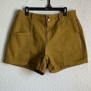 NWT Universal Thread mustard olive green shorts